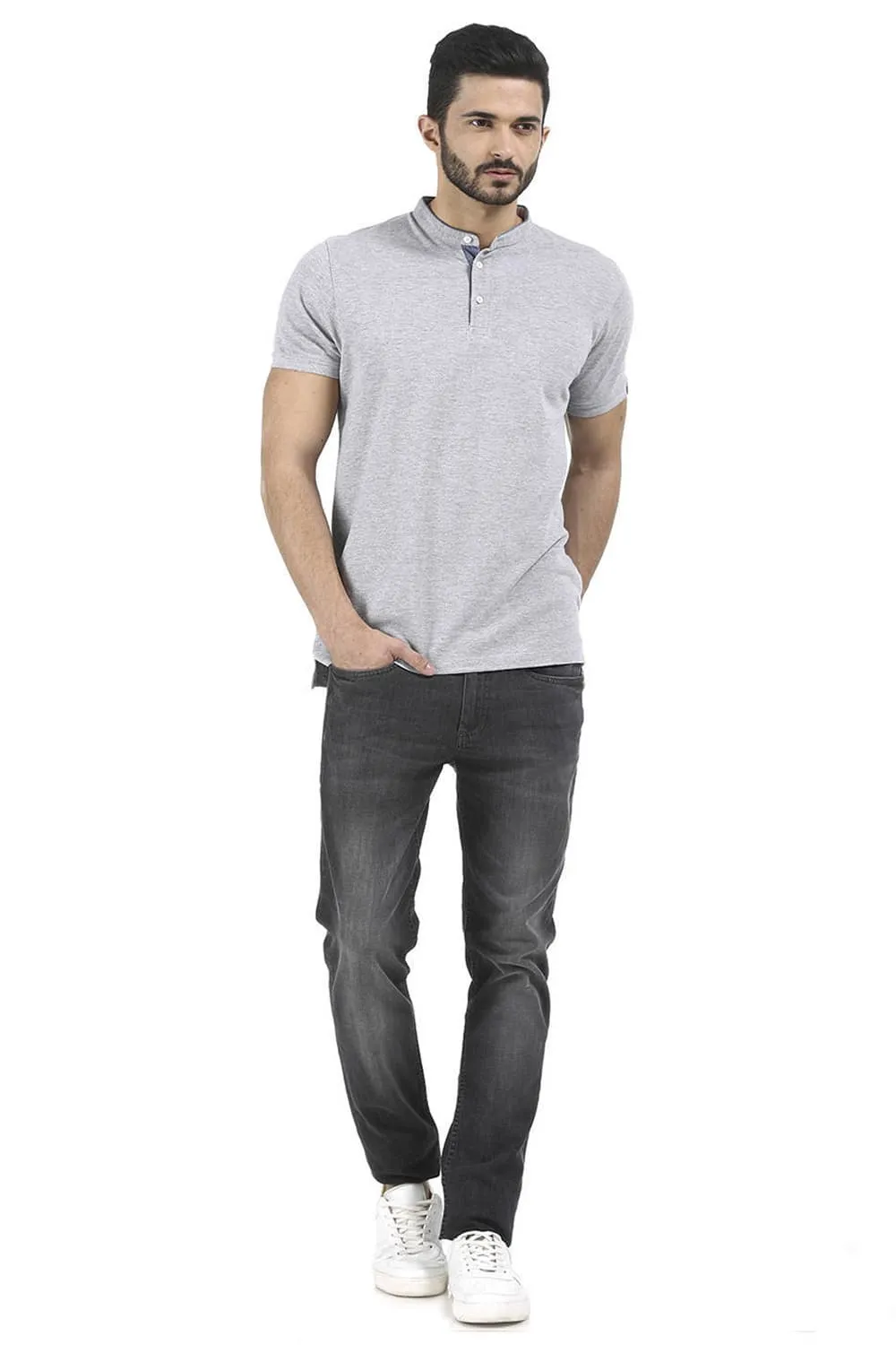 Muscle Fit Mandarin Collar T Shirt