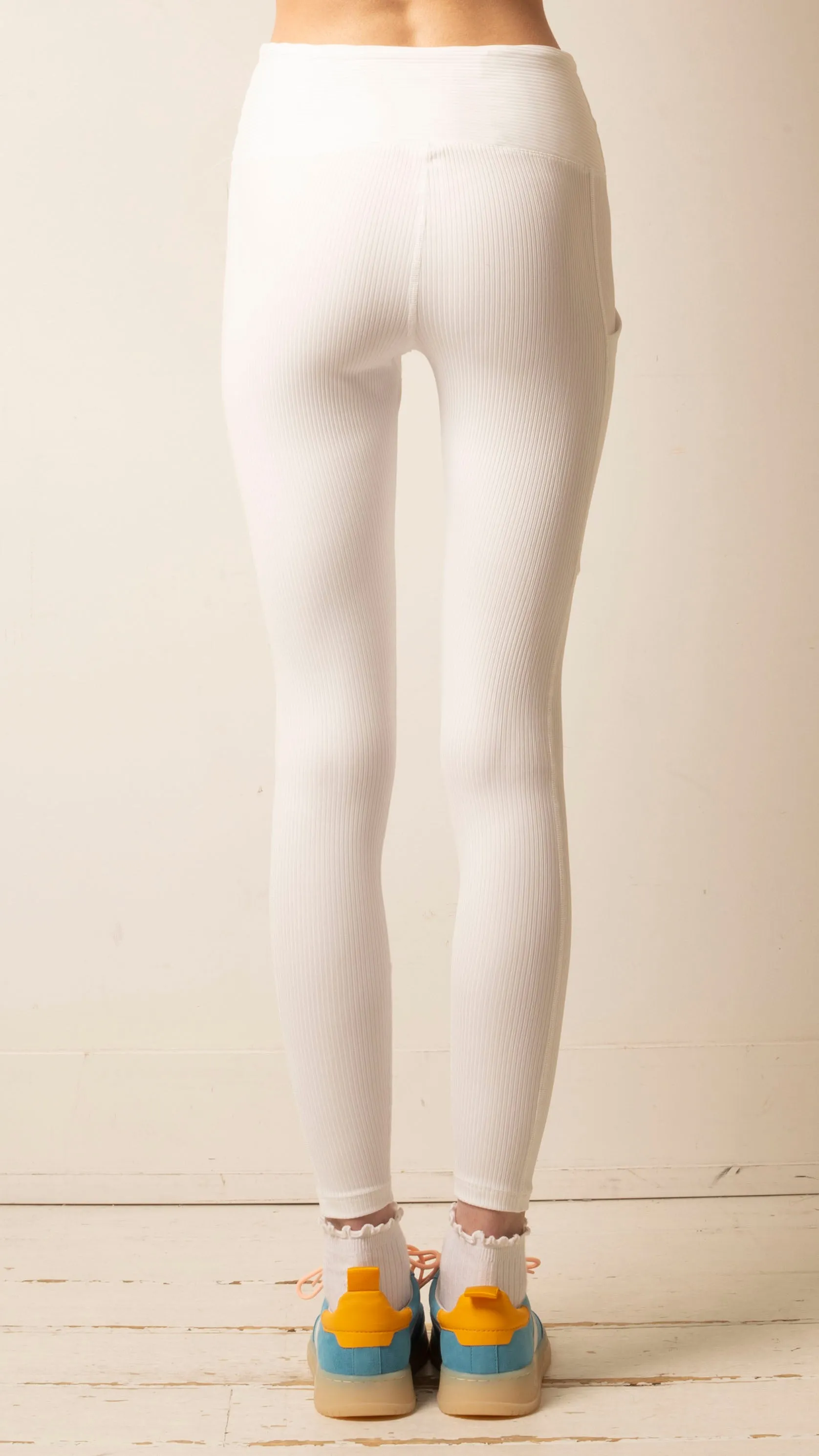 Ribbed Pocket Legging - White